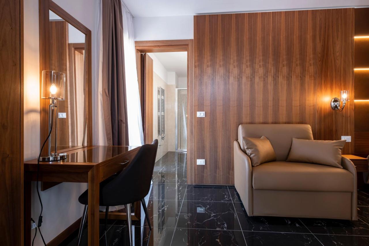 Hotel Mare Lignano Sabbiadoro Buitenkant foto